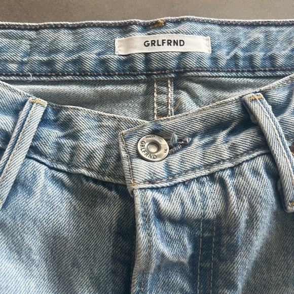 GRLFRND Rhea Distressed Straight Leg Jeans, Size 27 - Picture 3 of 8
